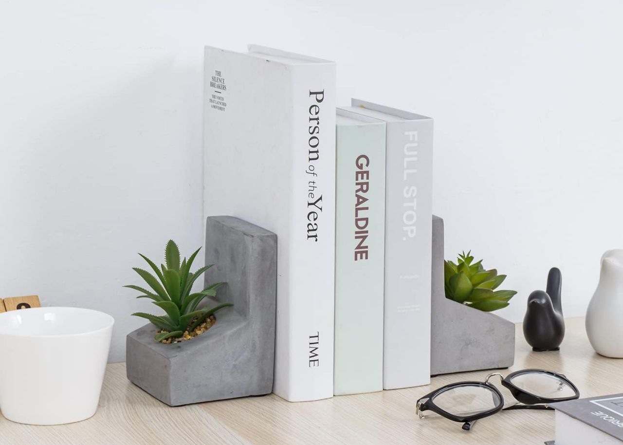 Concrete bookends with planter